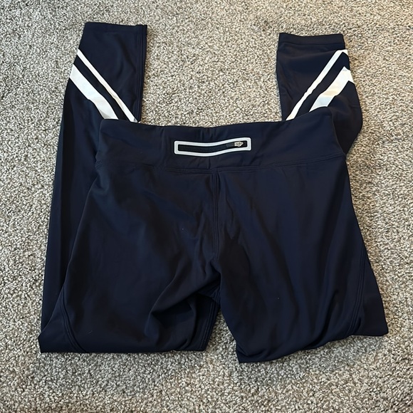 TORY BURCH TORY SPORT  NAVY WEIGHTLESS CHEVRON LEGGINGS - Picture 5 of 5